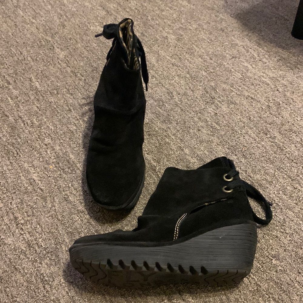 Fly London GUC black suede Yama lace tie back ankle boots Size 37/6.5